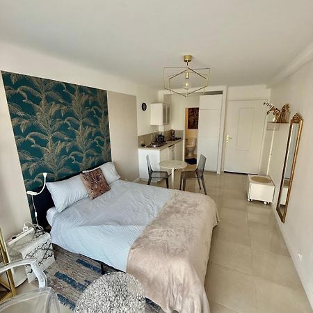 Cannes Carnot 1 Bagian luar foto