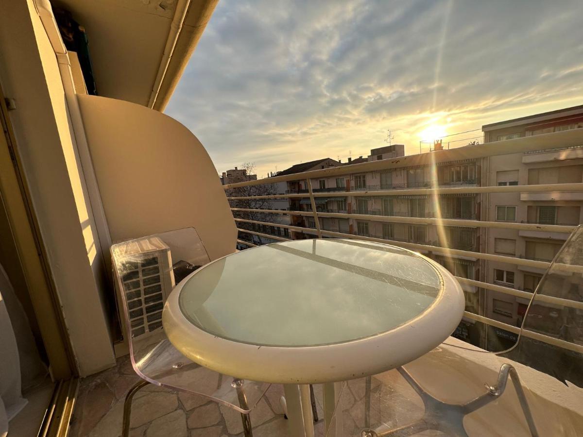 Cannes Carnot 1 Bagian luar foto